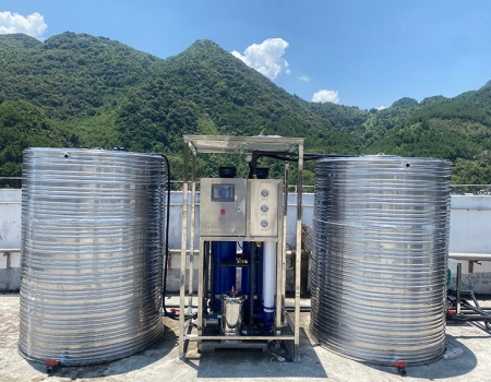 貴州龍里縣某酒店1噸生活用水設(shè)備